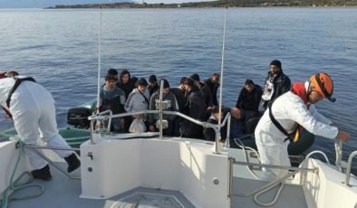 Çanakkale açıklarında 28 düzensiz göçmen yakalandı