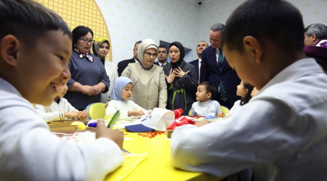 Emine Erdoğan, Bilim Bişkek İnovasyon Merkezi’nin açılışını yaptı