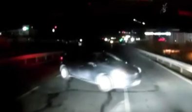 Trafikte dehşet: Kilometrelerce takip ettikten sonra servise çarptı
