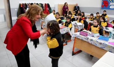 Öğretmenler Günü Hatıran Yeter temasıyla kutlanacak