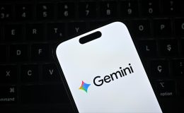 Yapay zekada devlerin savaşı kızıştı: Gemini 3 tarihi rekorla geldi